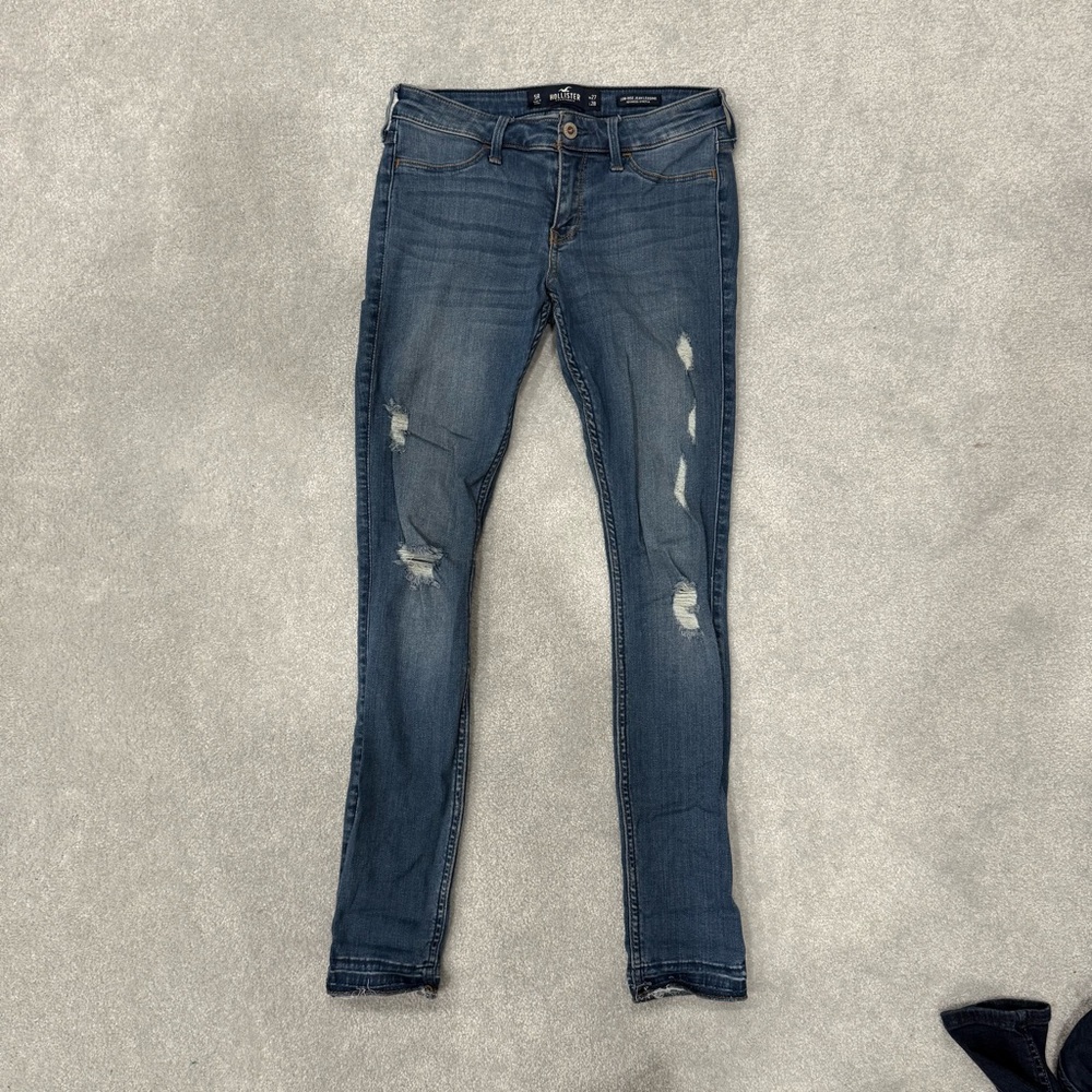 Hollister Medium Wash Distressed Skinny Jeans